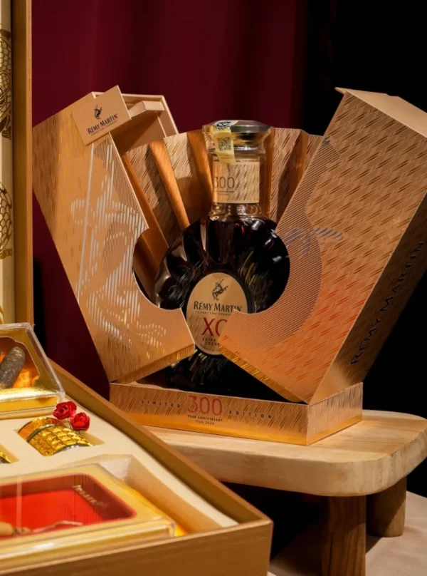 Lunarr Exclusive - Remy Martin X.O