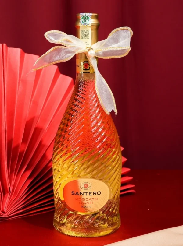 Lunarr Premier - Santero