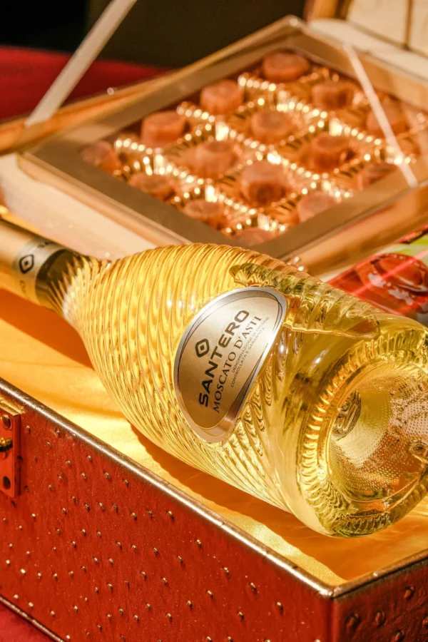 Scuderia Prestige Collection: Prestige Santero