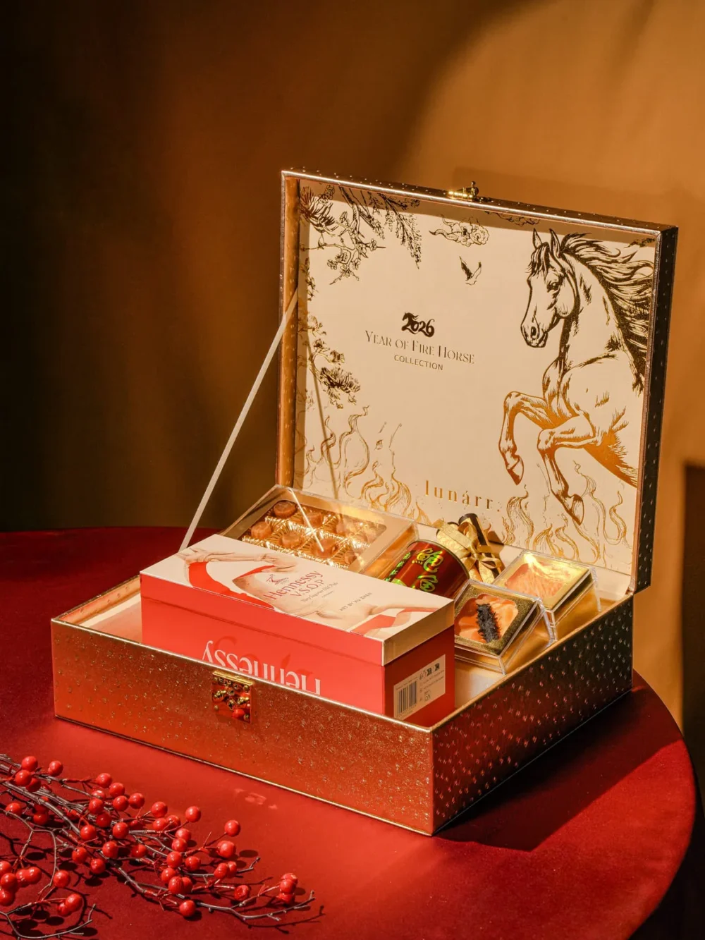 Scuderia Royale Collection: Royale Hennessy Vsop (Horse Year Limited)